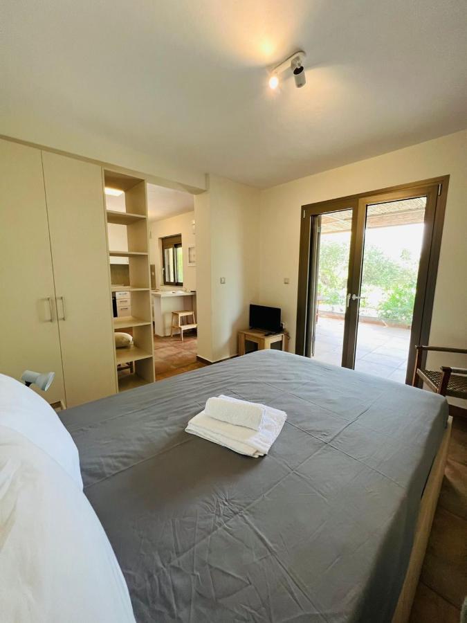 Gargarou Residences Kómboi Extérieur photo