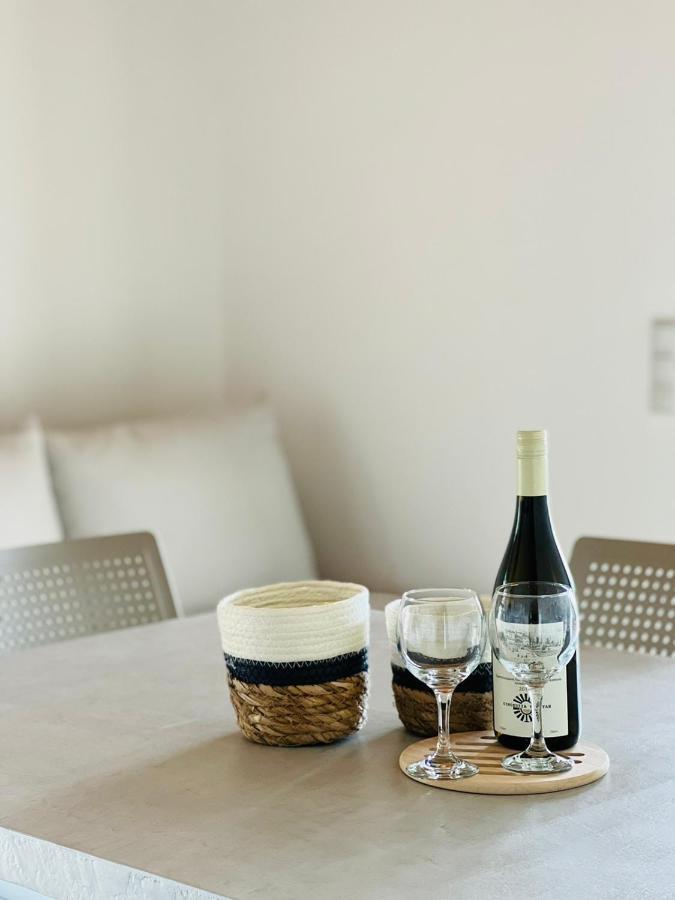 Gargarou Residences Kómboi Extérieur photo