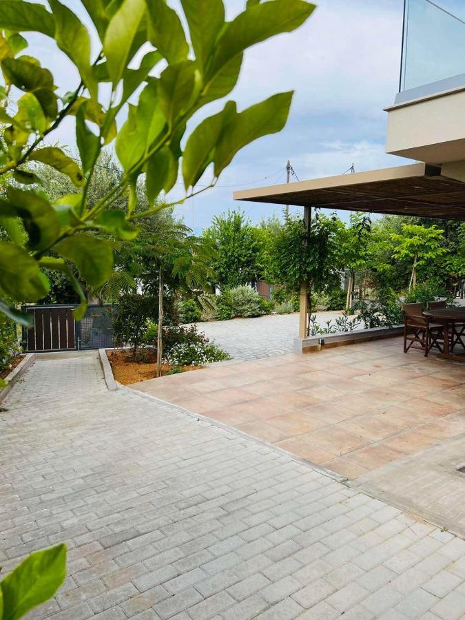 Gargarou Residences Kómboi Extérieur photo