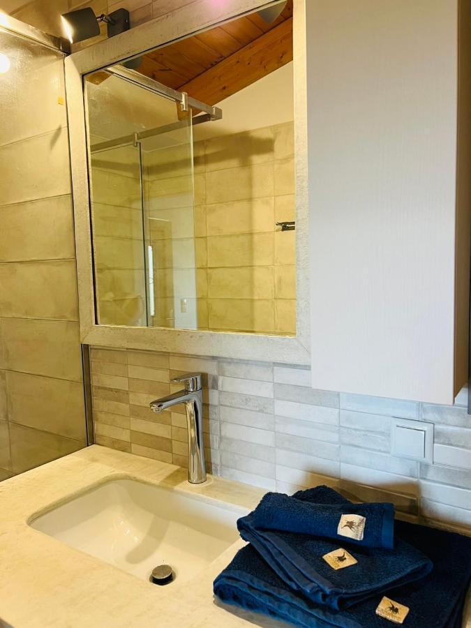 Gargarou Residences Kómboi Extérieur photo
